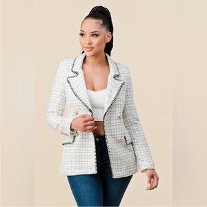 Elegant White Tweed Women's Jacket